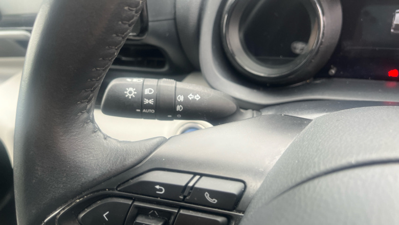 Toyota Yaris 1.5 Hybrid Excel 5dr CVT Hybrid Hatchback